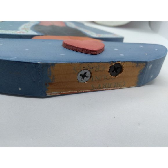 Two vintage handcrafted wooden Santa Claus Decorative Plaques - Picture 4 of 11